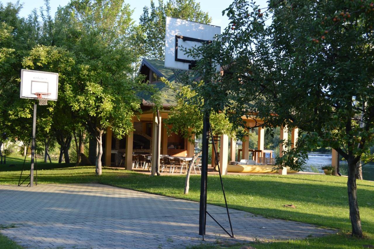 Villa My Island Bihac Exterior photo