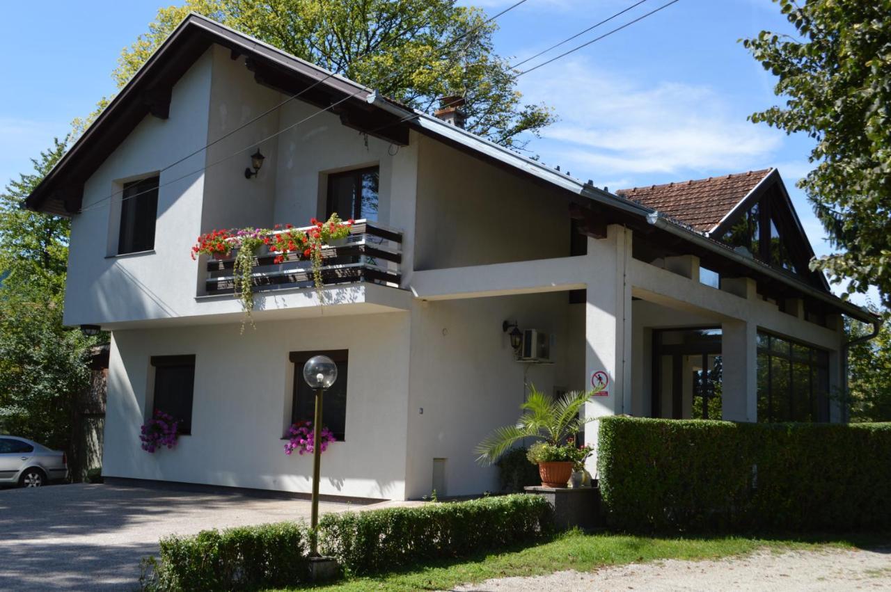 Villa My Island Bihac Exterior photo